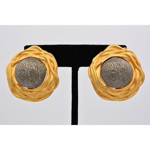 Vintage Clip On Earrings Brushed Gold Matte Brutalist Chunky Heavy 1980s BinAK - Picture 1 of 12